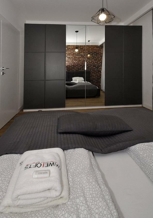 Apartament Zablocie Riverside Wawelofts Krasków Exteriör bild